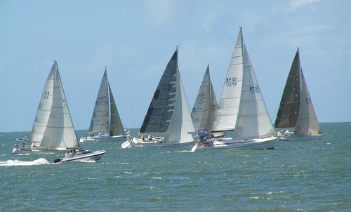 Fleet after start - Fairway Challenge © Amanda Stuart